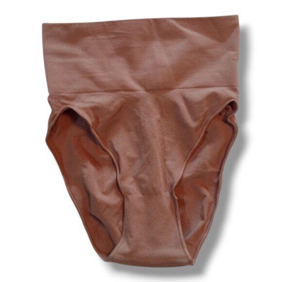 Skims Seamless Sculpt Mid Waist Brief S/M - Picture 2 of 3